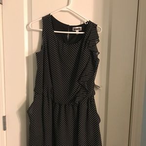 Intermission sleeveless dress